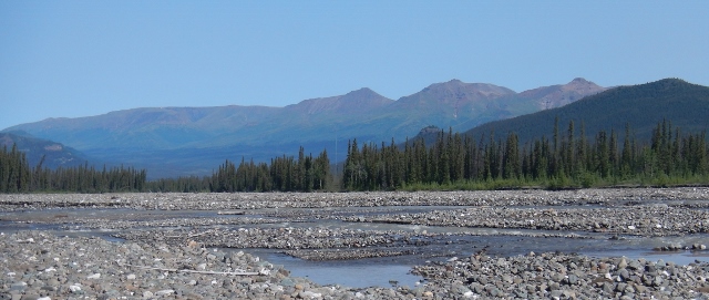 Frontière entre l'Alaska et le Yukon à la White River